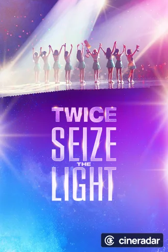 TWICE: Seize the Light