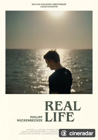 Philipp Mickenbecker – Real Life